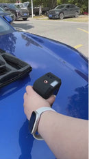 Compressor de Ar Portátil  Recarregável com Power Bank e Lanterna - Auxiliar de Partida e Calibrador